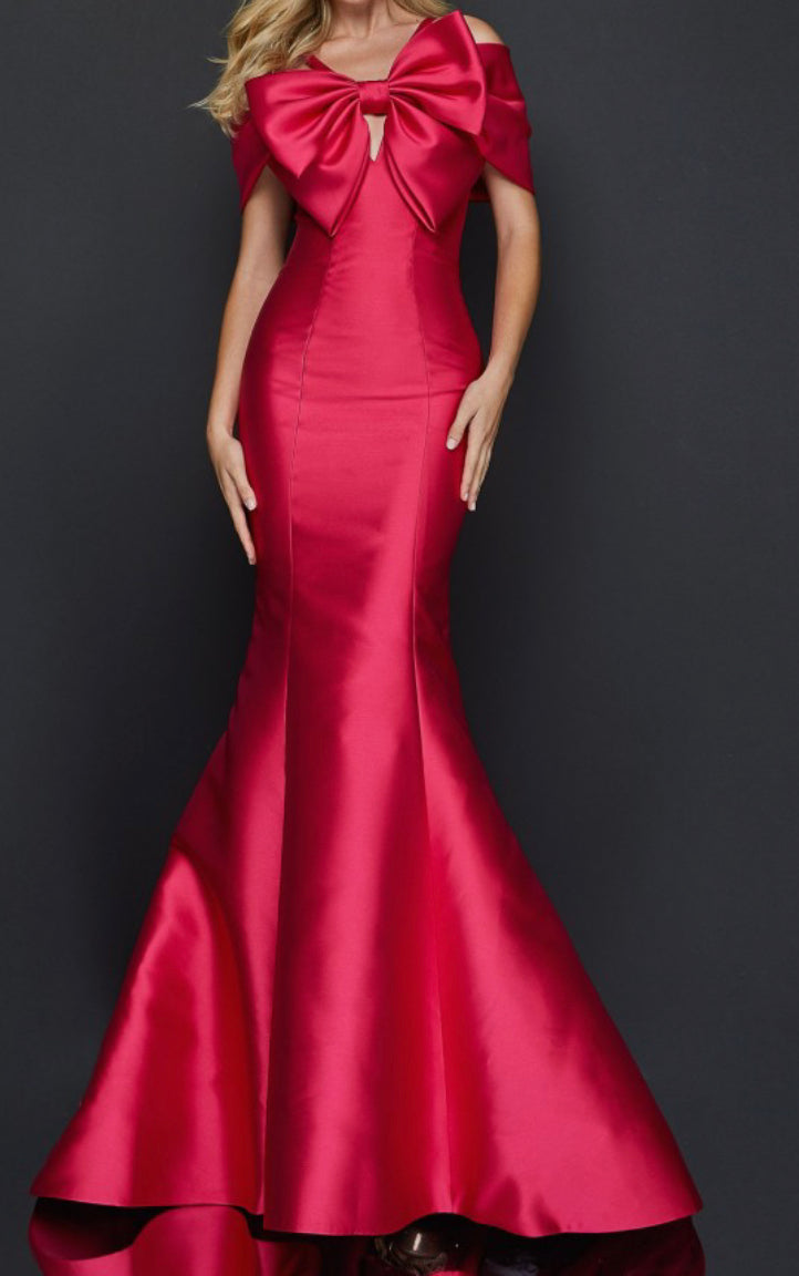 Terani couture evening dress Ribbon Crimson  long evening dress size 12